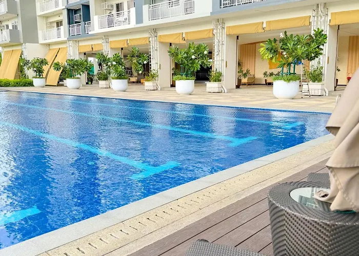 Elegant Style 1br Sunset View 10th Floor Sonora Garden Residences Manila